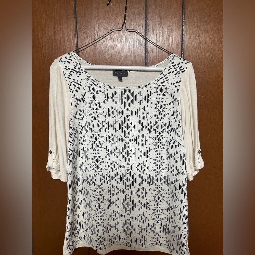 The Limited Womens White Blouse Black Line Pattern Size S